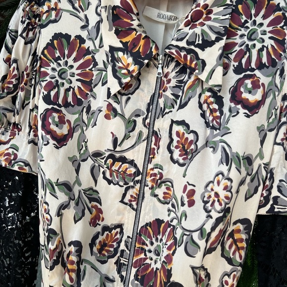 Rodarte White and Burgundy Floral Print Silk Charmeuse Blouse with Collar | FW16 - Picture 9 of 16